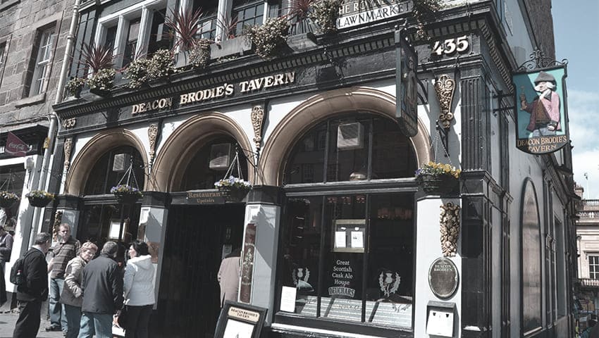 Pubs in Edinburgh - Deacon Brodies